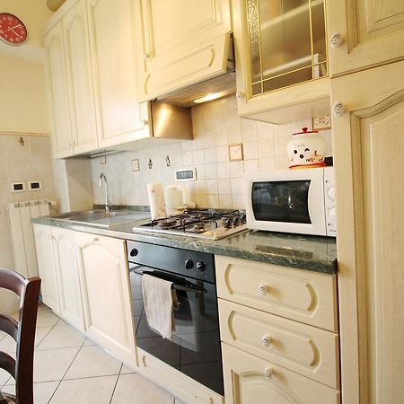 Monteverde Bright Apartment With Garage Rome Buitenkant foto