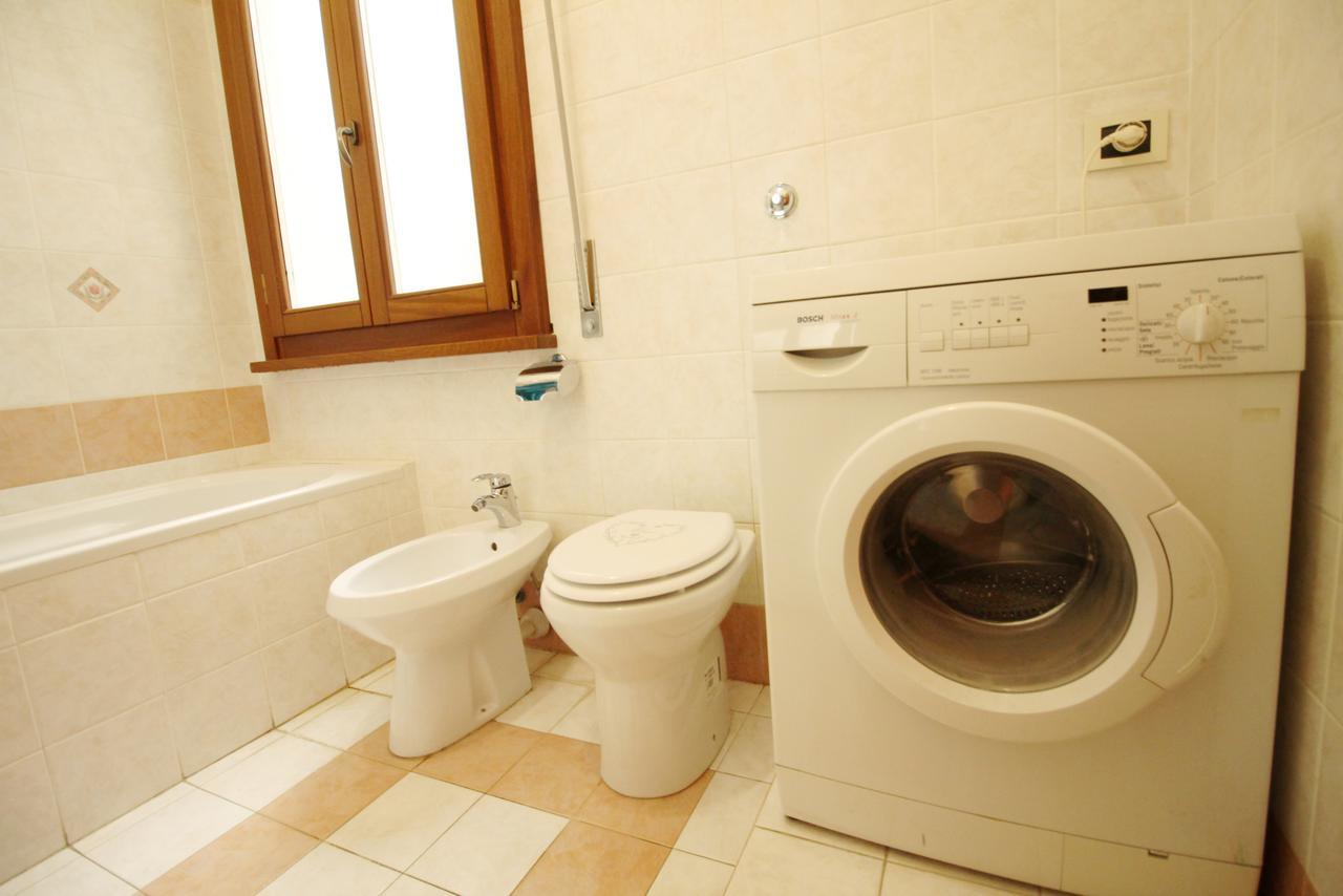 Monteverde Bright Apartment With Garage Rome Buitenkant foto